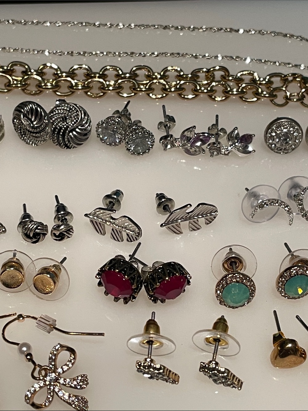 Assorted Multi-Color Earring and Necklace Lot Untested - Picture 4 of 5